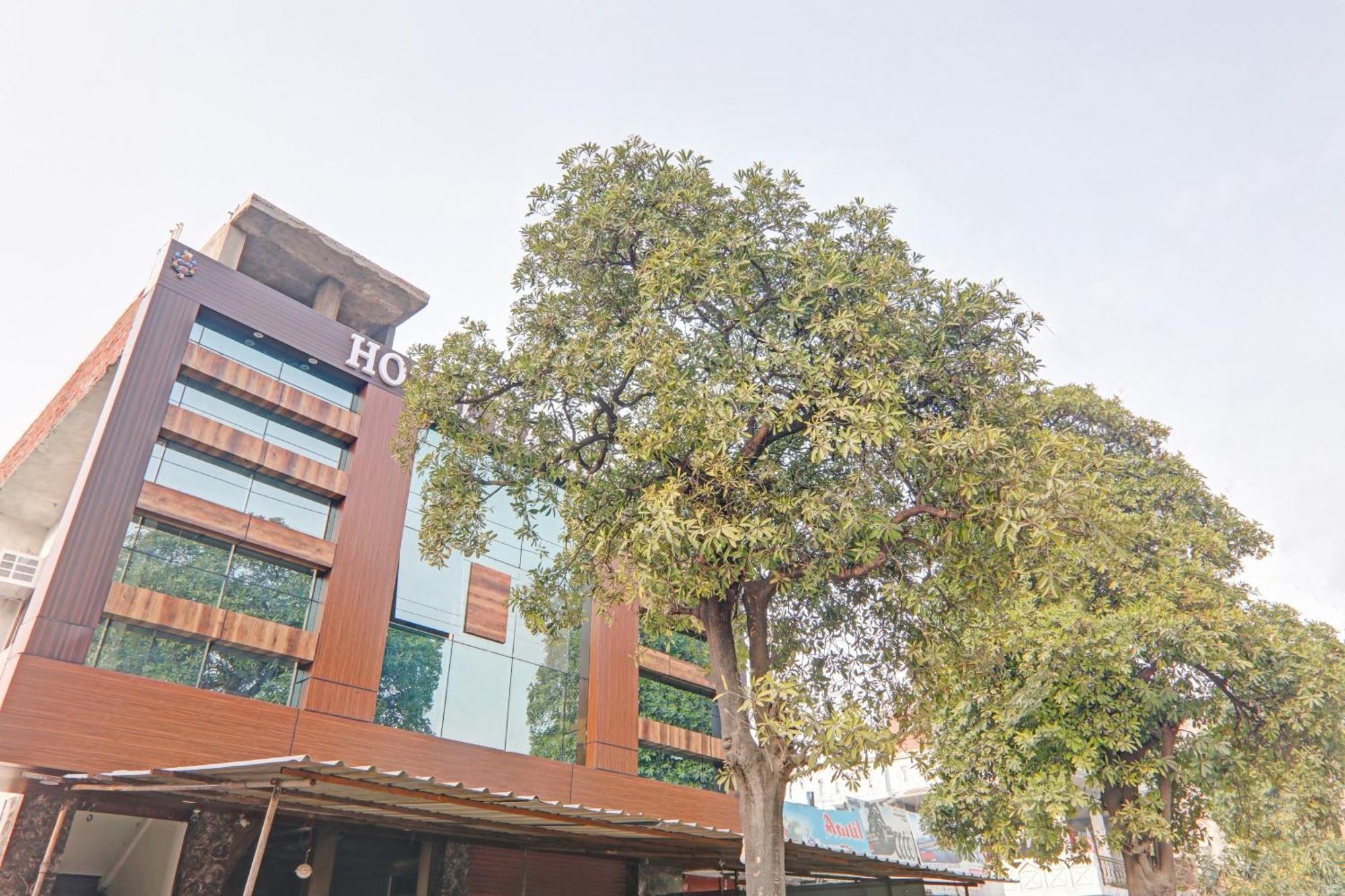 Collection O Hotel Marigold كانبور المظهر الخارجي الصورة